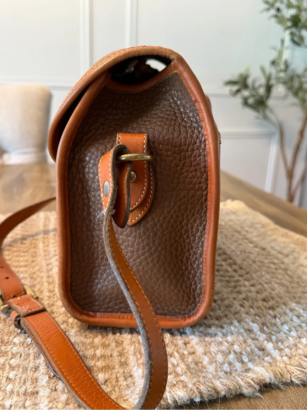 Vintage Dooney & Bourke All Weather Leather Essex Shoulder/Crossbody Bag